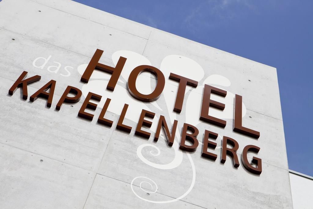 Hotel Kapellenberg Eibelstadt Exteriör bild